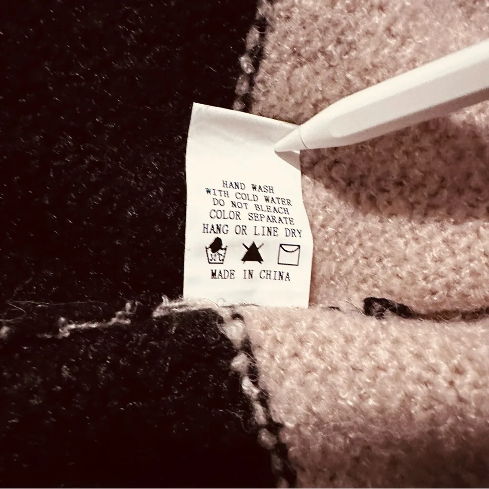 Dreamers by Debut | Cardigan | Stripe Long Cardigan - Picture 11 of 15